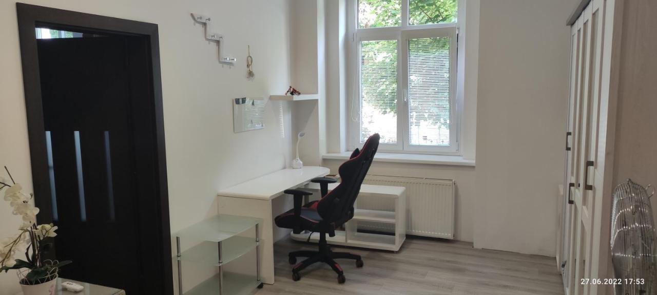 Apartmán Karlovy Vary Apartman Kültér fotó